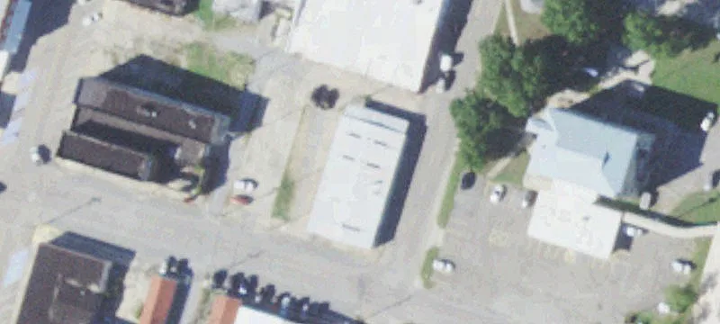 110 2nd St