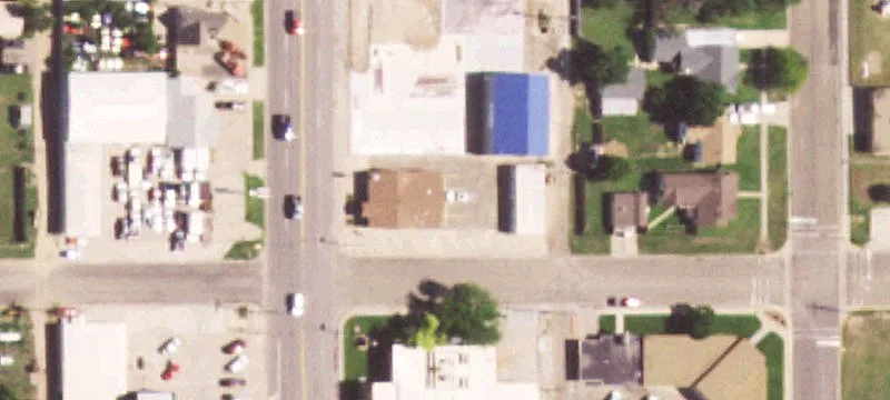 1301 Main St