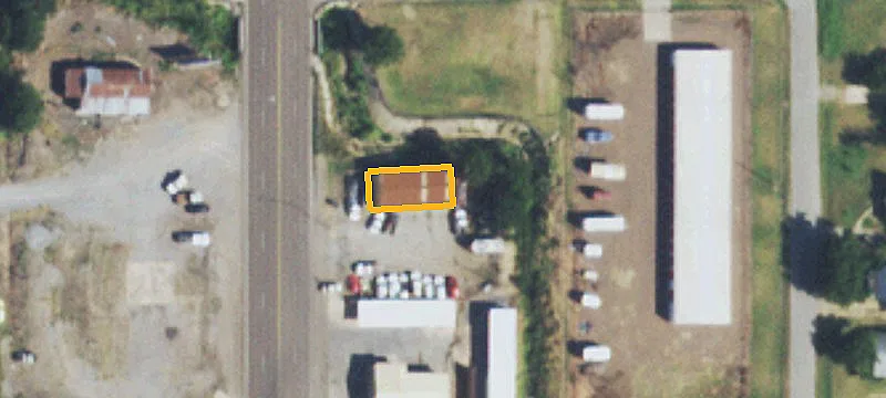 910 Main St