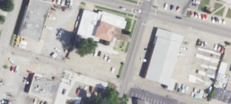 121 5th Ave