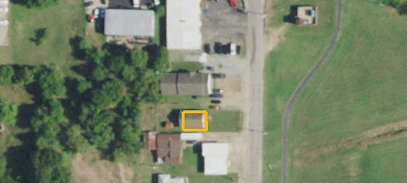 1043 Main St