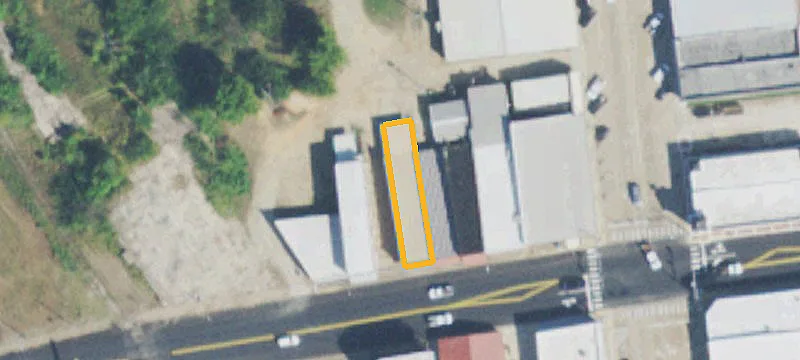 106 Main St