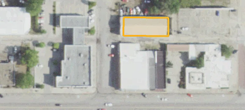 130 4th St