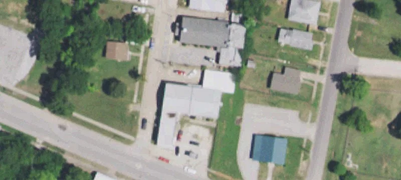 6 Ee NE St