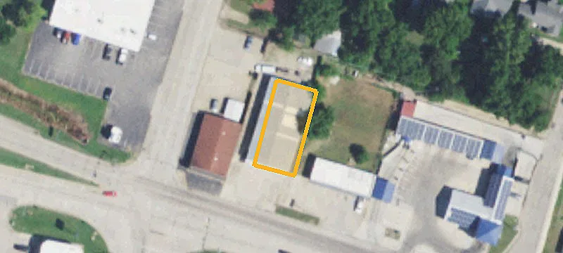 1920 Main St