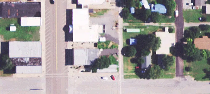 413 Main St