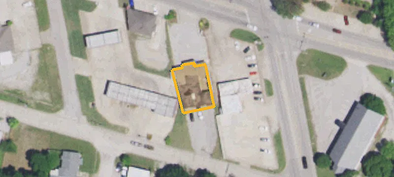 720 Grand Ave