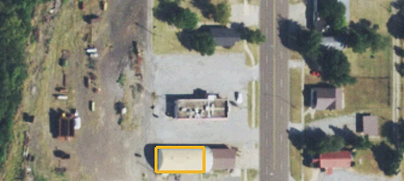 715 Main St