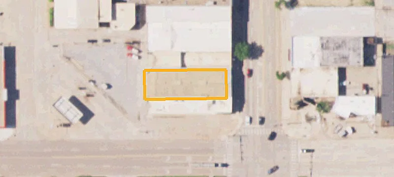106 Main St
