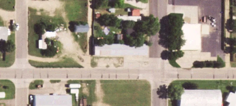 406 Main St