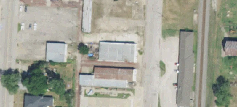 122 Oak St
