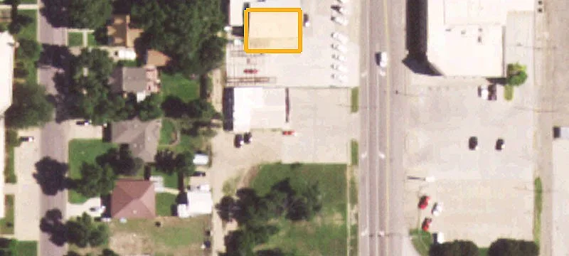 1214 Main St