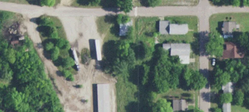 425 Maple St