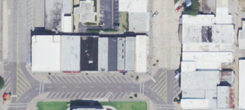 123 Main St