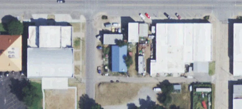 221 Main St