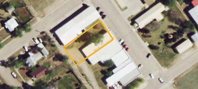 114 Main St