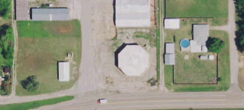 1003 Perry Ave