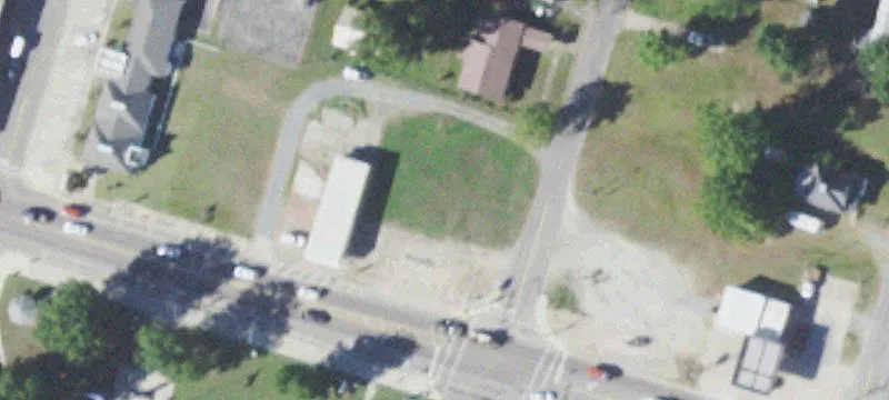202 Main St