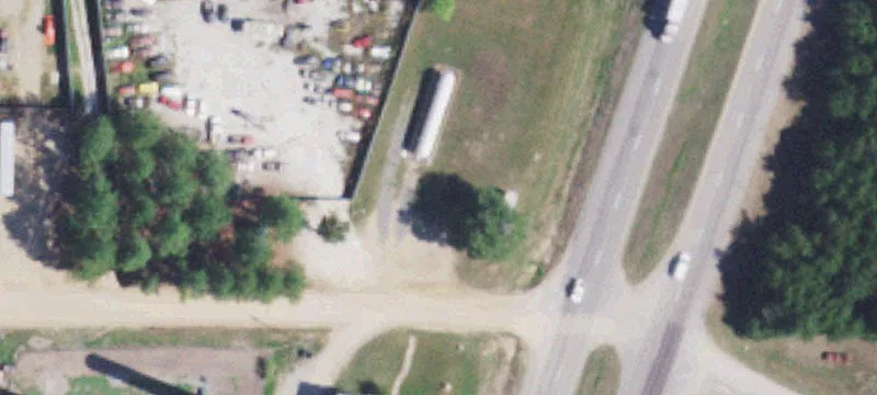 1327 Shady Ln