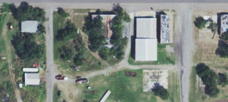 Commercial Ave