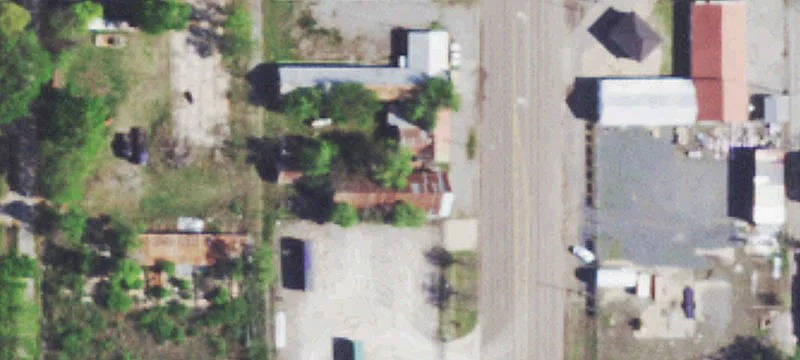 Broadway Ave