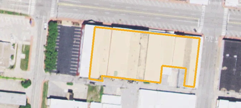 920 Main St