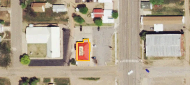 415 Douglas Ave