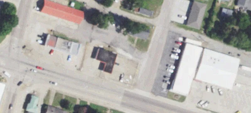 810 Main St