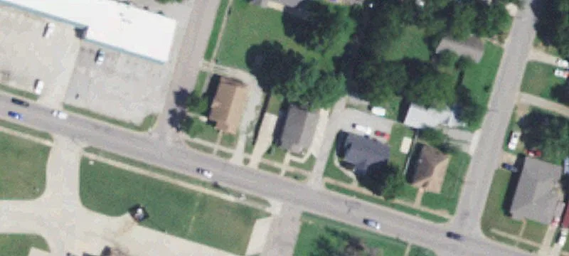 1218 Evergreen St