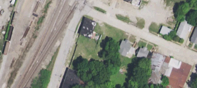 100 C SE St