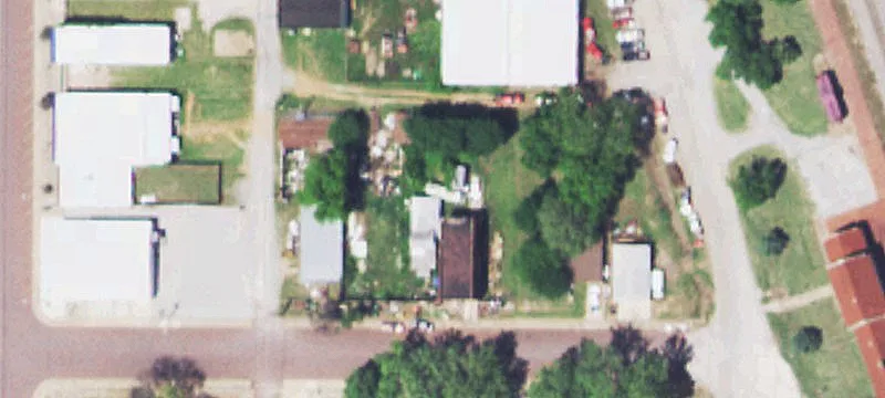 112 Ee Ave