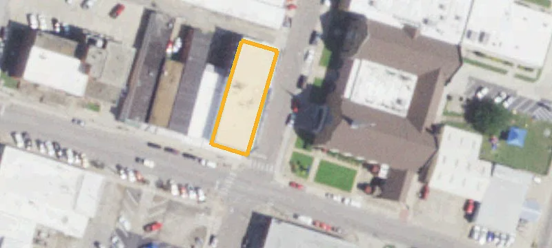 128 2nd Ave