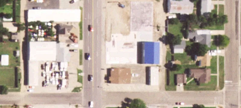 1307 Main St