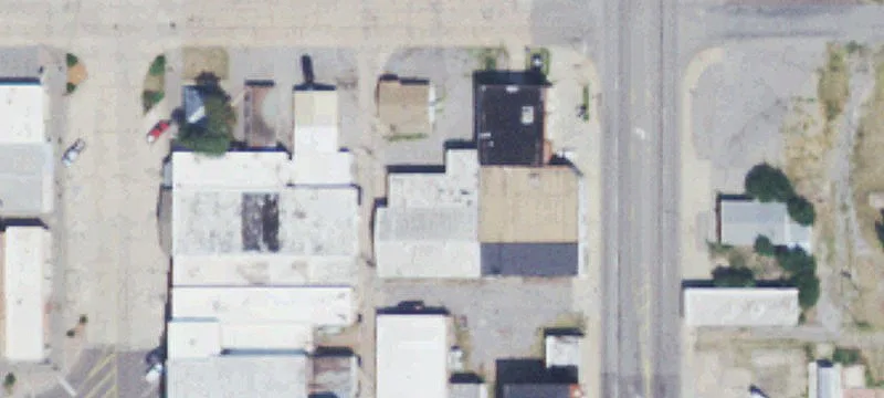 216 1st St