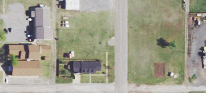 925 Main St