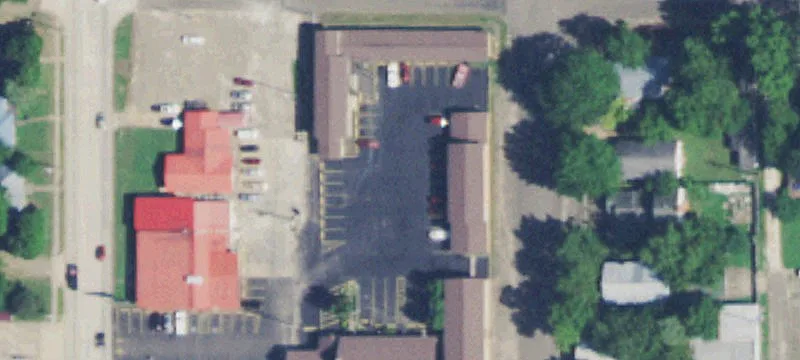 302 Park Dr