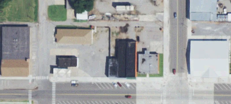 318 Main St