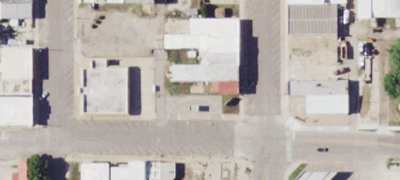 1521 Main St