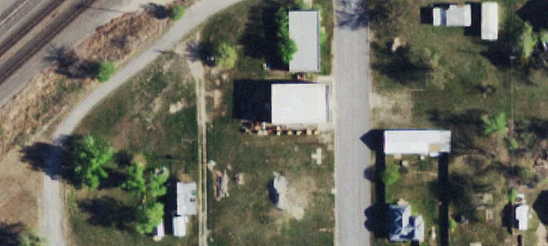 211 Hickory St