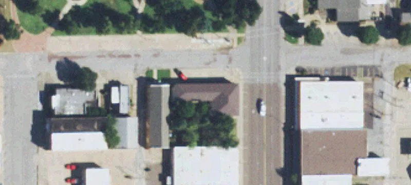 101 Floral Ave