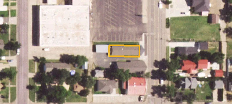 910 Main St