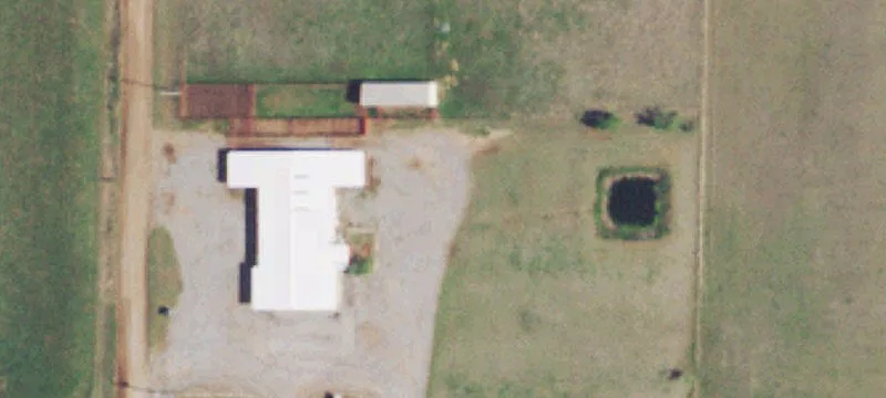 1201 Iris St