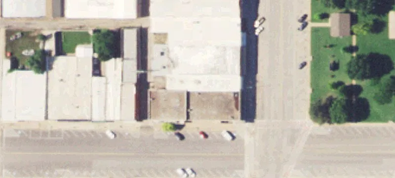 421 College Ave