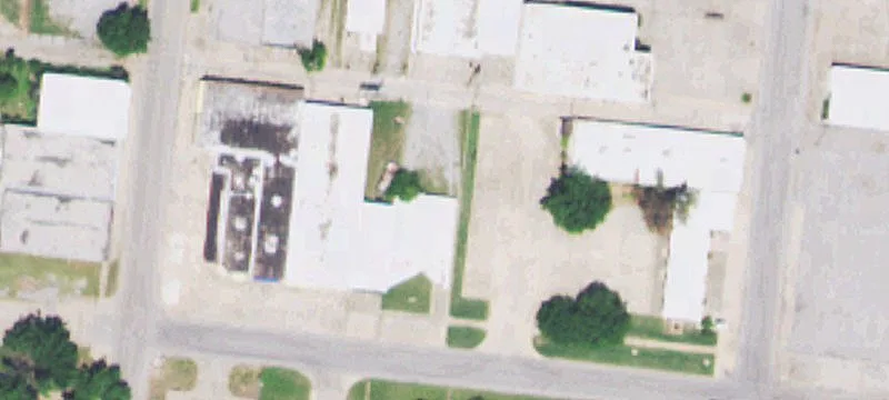 945 Maple Ave