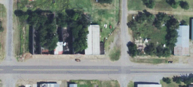 Commercial Ave