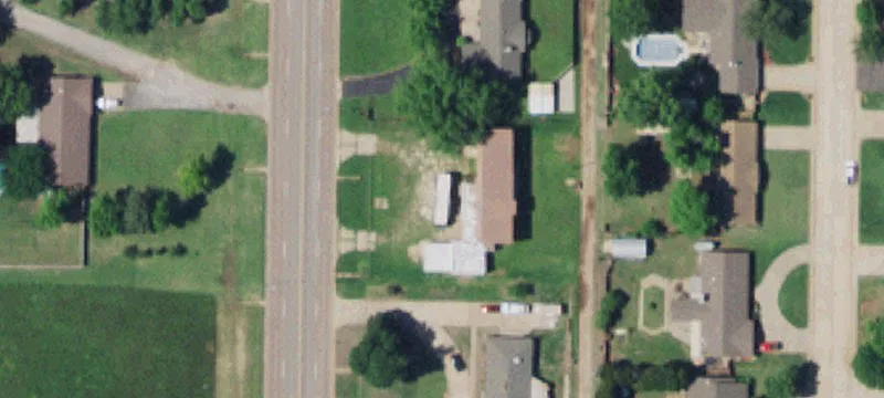 1216 Main St