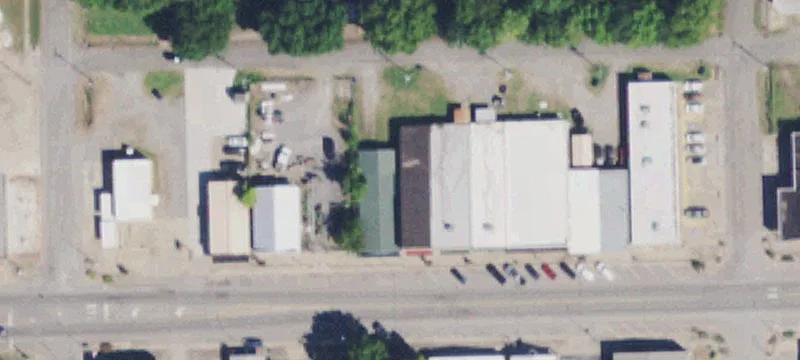 215 Main St