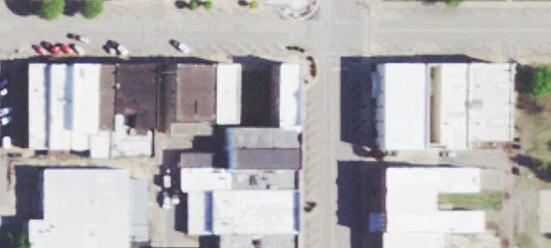 106 4th St