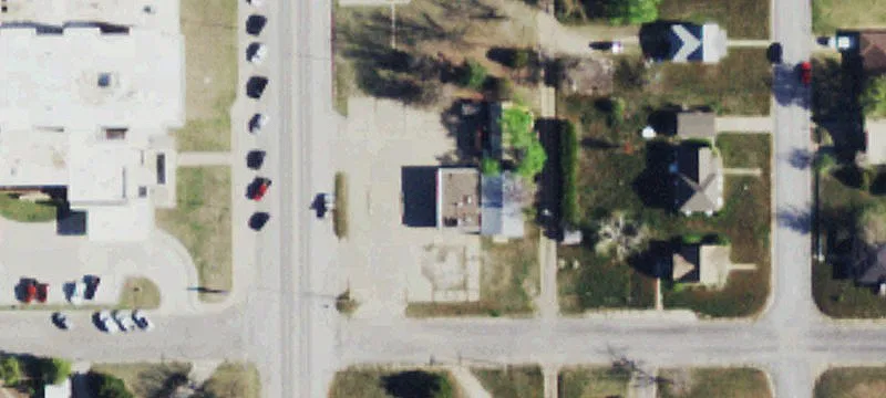 918 Main St