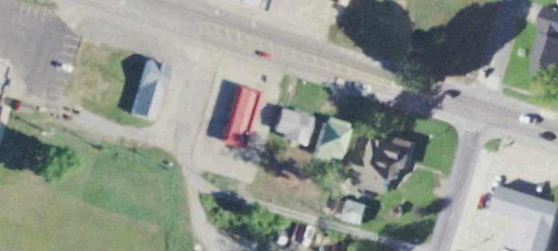 402 Main St